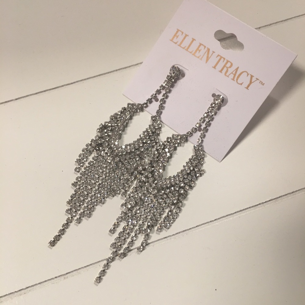 NWT Ellen Tracy Drop Earrings